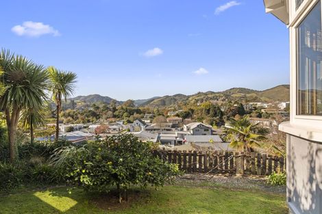 Photo of property in 48 Wellington Street, Nelson South, Nelson, 7010