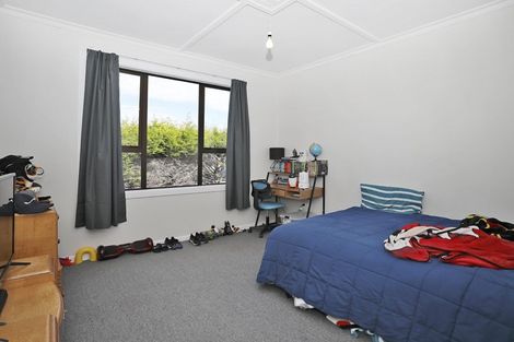 Photo of property in 302 Princes Street, Strathern, Invercargill, 9812