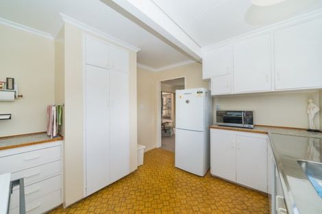 Photo of property in 26 Humphries Place, Awapuni, Palmerston North, 4412