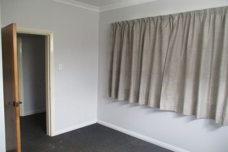 Photo of property in 2 Tory Street, Petone, Lower Hutt, 5012