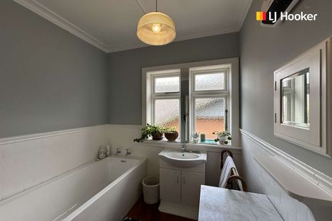 Photo of property in 23 Falkland Street, Maori Hill, Dunedin, 9010