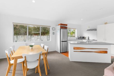 Photo of property in 44 Seabreeze Road, Mangawhai Heads, Mangawhai, 0505