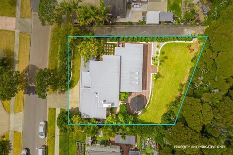 Photo of property in 40 Kittiwake Drive, Schnapper Rock, Auckland, 0632