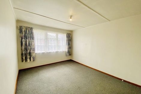 Photo of property in 4 Hazel Street, Ebdentown, Upper Hutt, 5018