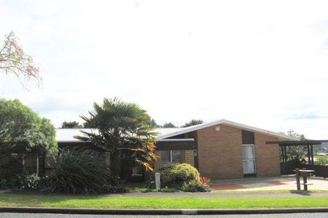 Photo of property in 3 Barclay Place, Te Kamo, Whangarei, 0112