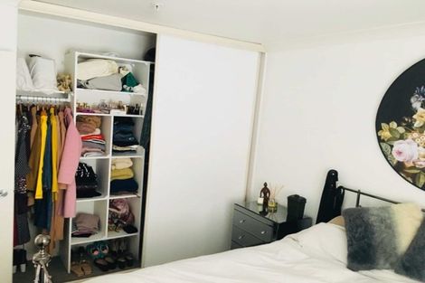 Photo of property in 15 Nelson Street, Helensville, 0800