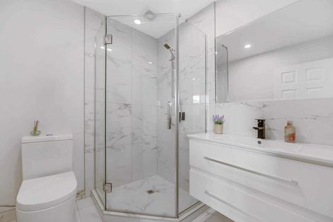 Photo of property in 8 Living Stream Road, Albany Heights, Auckland, 0632