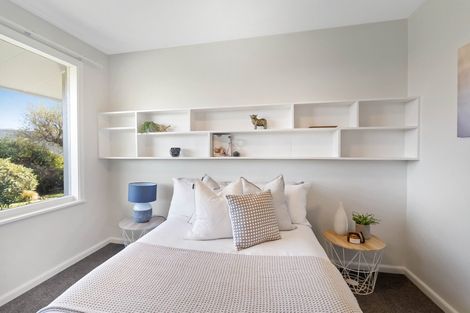 Photo of property in 136 Dyers Pass Road, Cashmere, Christchurch, 8022