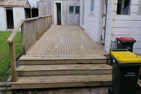 Photo of property in 6 Julian Street, Eltham, 4322