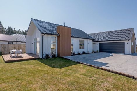 Photo of property in 7 Burbank Place, Methven, 7730