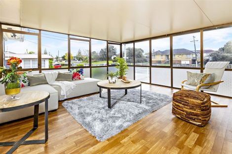 Photo of property in 1/55 Mcannalley Street, Manurewa East, Auckland, 2102