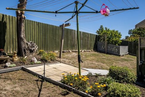 Photo of property in 5 Oxford Street, Waikari, 7420