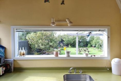 Photo of property in 74 Kauri Street, Miramar, Wellington, 6022