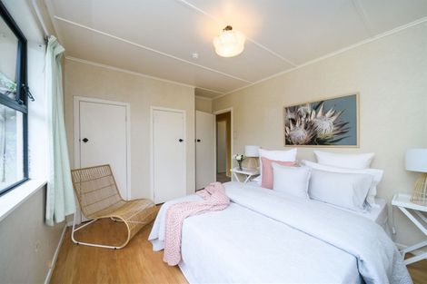 Photo of property in 18 Snowdon Avenue, Terrace End, Palmerston North, 4410