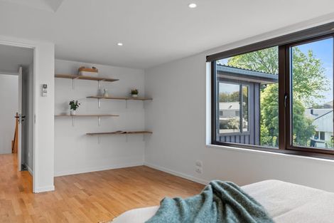 Photo of property in 2/143 Straven Road, Fendalton, Christchurch, 8014