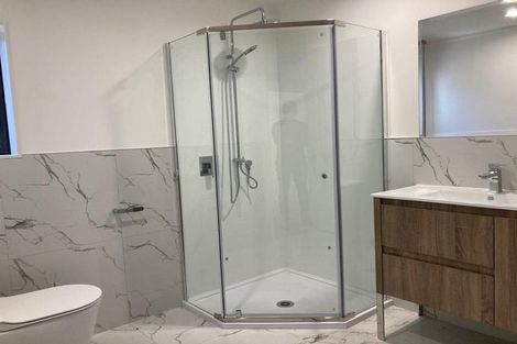 Photo of property in 10 Gulliver Place, Conifer Grove, Takanini, 2112