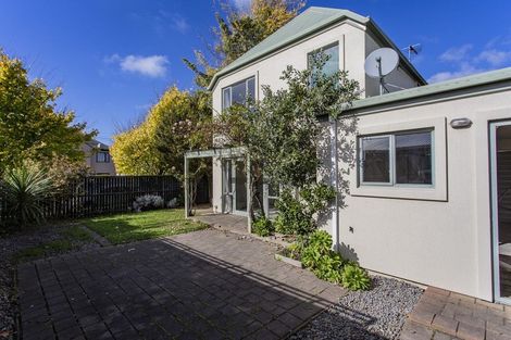 Photo of property in 1/61 Champion Street, Edgeware, Christchurch, 8013