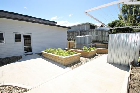 Photo of property in 19 Paterson Road, Mosgiel, 9092