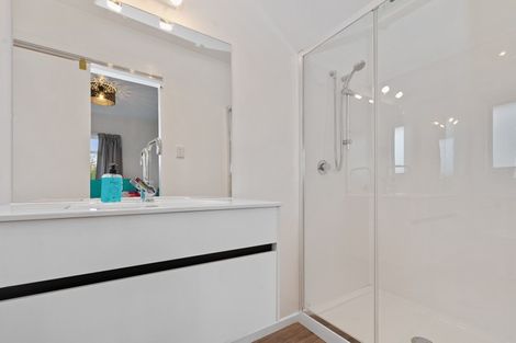 Photo of property in 33 Roosevelt Road, Western Heights, Rotorua, 3015