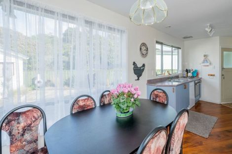 Photo of property in 2b Mahoe Street, Otaki Beach, Otaki, 5512