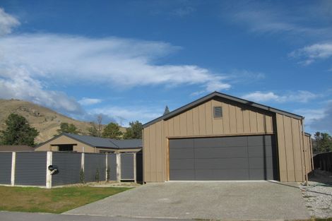 Photo of property in 15 Sunhaven Cove, Cromwell, 9310