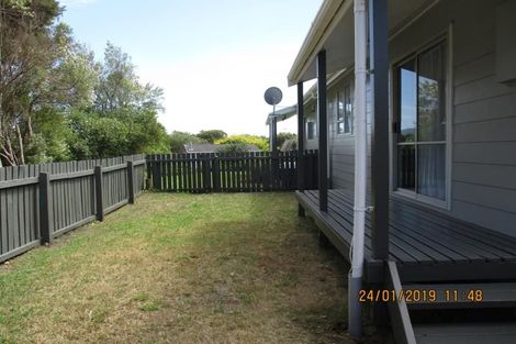 Photo of property in 57 Tiromoana Road, Raumati South, Paraparaumu, 5032