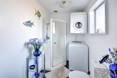 Photo of property in 28 Freyberg Avenue, Sawyers Bay, Port Chalmers, 9023