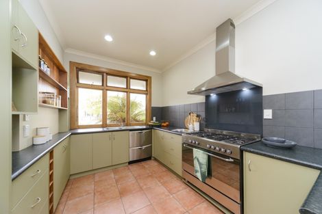 Photo of property in 4 Summerhays Street, Terrace End, Palmerston North, 4410