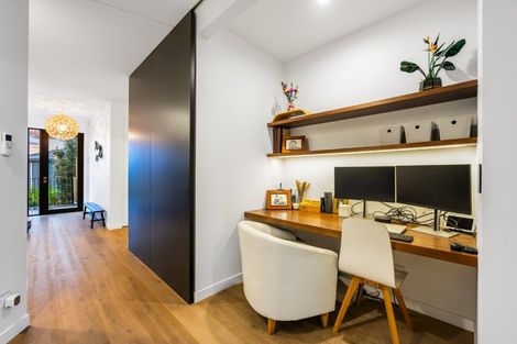 Photo of property in 16 Tuatini Place, Long Bay, Auckland, 0630