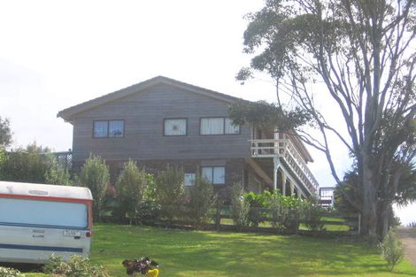 Photo of property in 26 Cuvier Crescent, Kuaotunu West, Whitianga, 3592