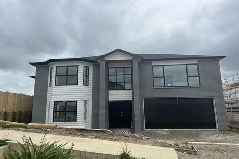 Photo of property in 16 Lumber Rise, Swanson, Auckland, 0614