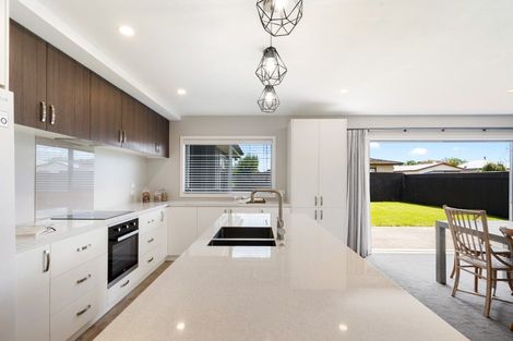 Photo of property in 806a Sylvan Road, Parkvale, Hastings, 4122