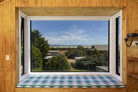 Photo of property in 9 Johnston Crescent, Haast, 7886