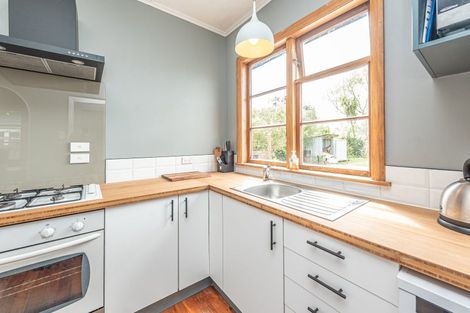 Photo of property in 32 Stewart Street, Aramoho, Whanganui, 4500