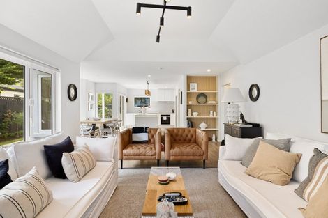 Photo of property in 120 Springfield Road, St Albans, Christchurch, 8014