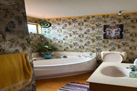Photo of property in 26 Whanake Street, Titahi Bay, Porirua, 5022