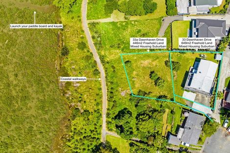 Photo of property in 33a Dawnhaven Drive, Te Atatu Peninsula, Auckland, 0610