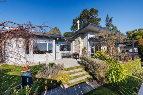 Photo of property in 15 Mountain View Road, Fitzherbert, Palmerston North, 4410