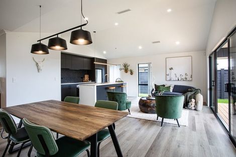 Photo of property in 7 Kanuka Street, Raglan, 3225