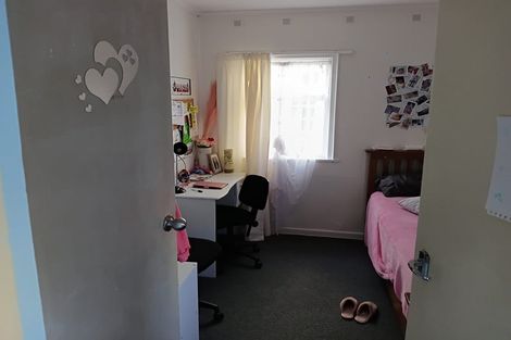 Photo of property in 10 Kilbirnie Crescent, Kilbirnie, Wellington, 6022