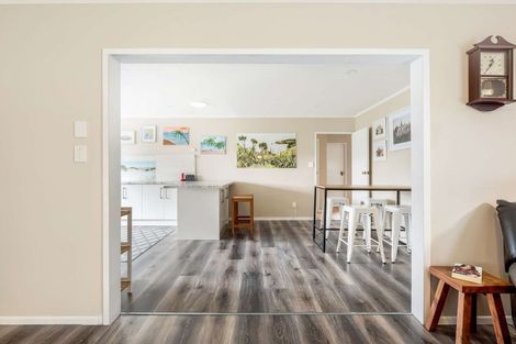 Photo of property in 318 Inland Road, Helensville, 0875