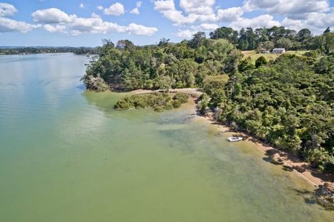 Photo of property in 34 Merewhira Road, Paremoremo, Albany, 0793