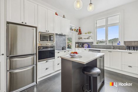 Photo of property in 61 Hazel Avenue, Caversham, Dunedin, 9012