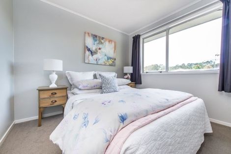 Photo of property in 1 Regatta Road, Torbay, Auckland, 0630