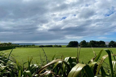 Photo of property in 451g Lwr Pitone Road, Pitone, New Plymouth, 4374