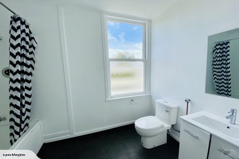 Photo of property in 512 Adelaide Road, Berhampore, Wellington, 6023