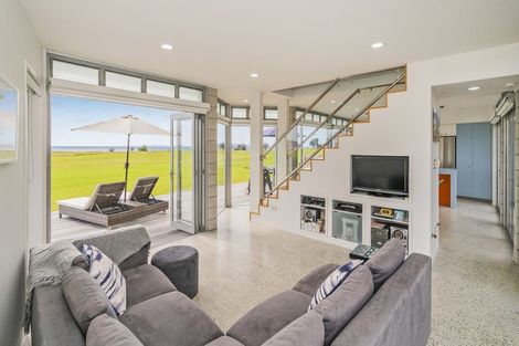 Photo of property in 116 Puka Crescent, Matarangi, Whitianga, 3592