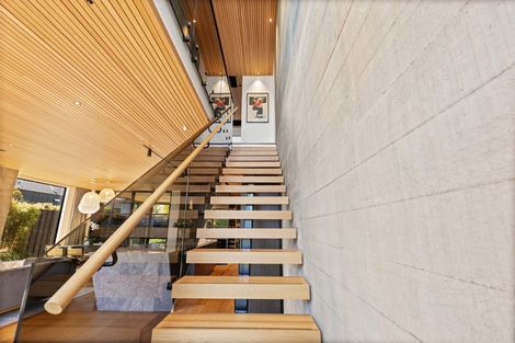 Photo of property in 40 Hewitts Road, Merivale, Christchurch, 8014