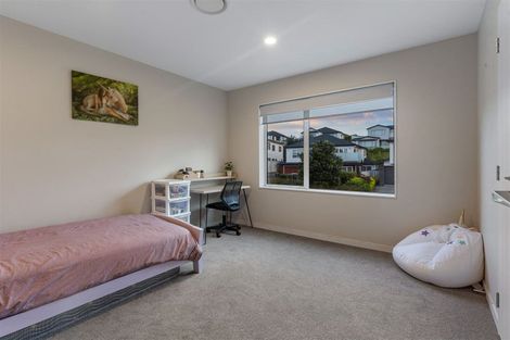 Photo of property in 17 Bounty Road, Long Bay, Auckland, 0630