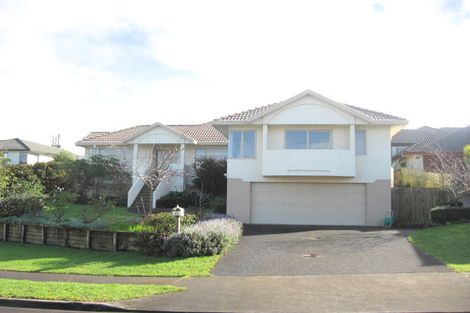 Photo of property in 27 Stewart Gibson Place, Manurewa, Auckland, 2105